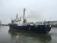 Navio de pesquisa à venda