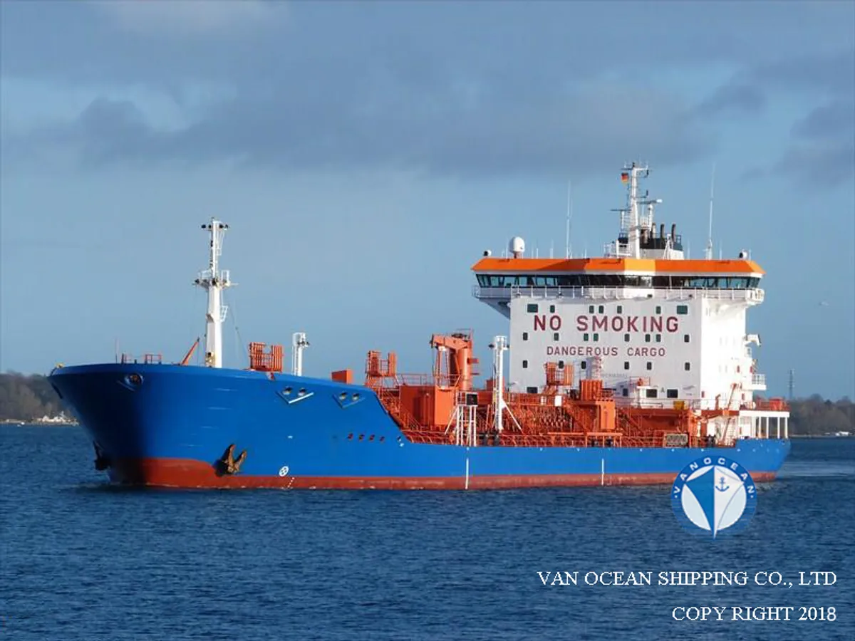 Navio-tanque de óleo/produtos químicos à venda