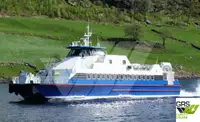 Catamarã à venda