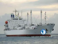 Navio frigorífico à venda