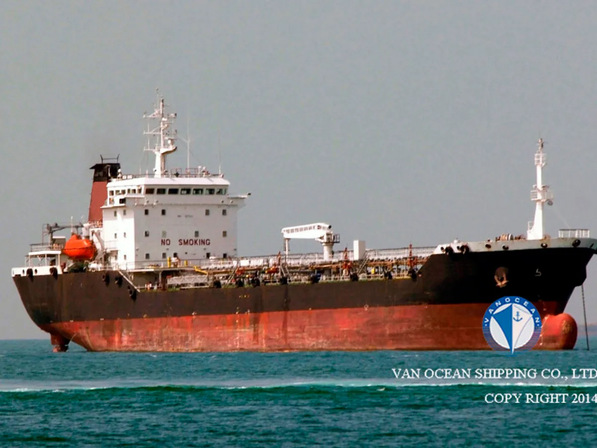Navio-tanque de óleo/produtos químicos à venda