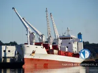 Navio frigorífico à venda