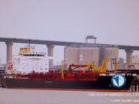 Navio-tanque de óleo/produtos químicos à venda