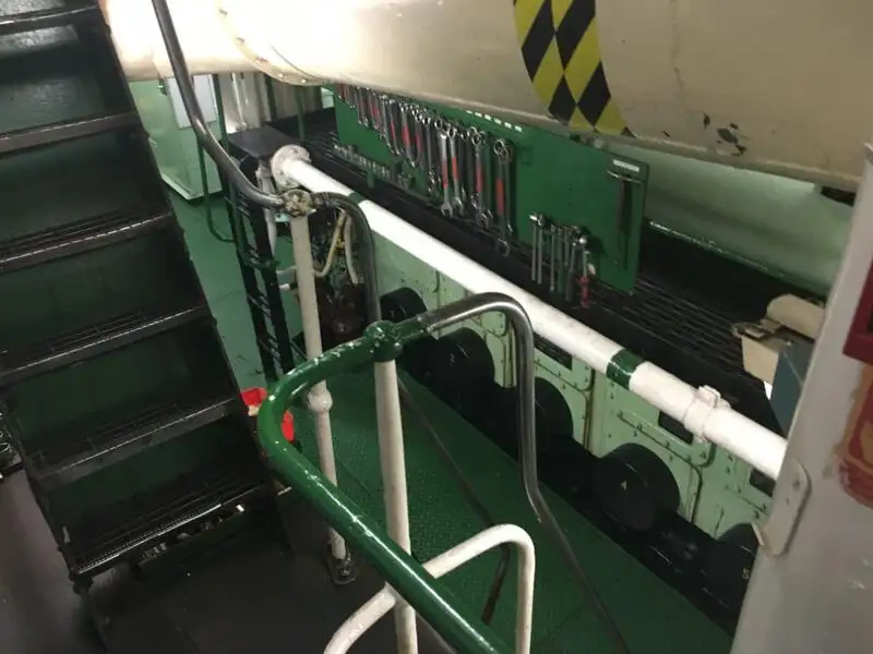 Navio de Suprimento Rápido (FSV) à venda