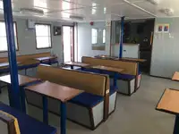Balsa de desembarque, tanque à venda