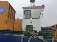 Barcaça à venda