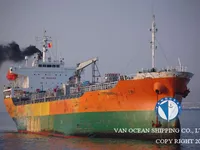 Navio-tanque de óleo/produtos químicos à venda