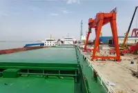 Navio graneleiro à venda