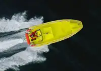 Navio de resgate à venda