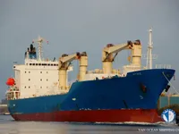 Navio frigorífico à venda