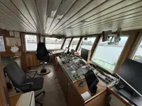 Navio de abastecimento à venda
