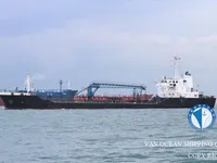 Navio-tanque de óleo/produtos químicos à venda