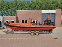 Navio porta-contêineres à venda