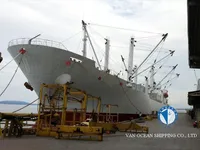 Navio frigorífico à venda