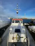 Navio de combate a incêndios à venda