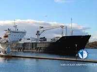 Navio frigorífico à venda