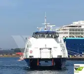 Catamarã à venda