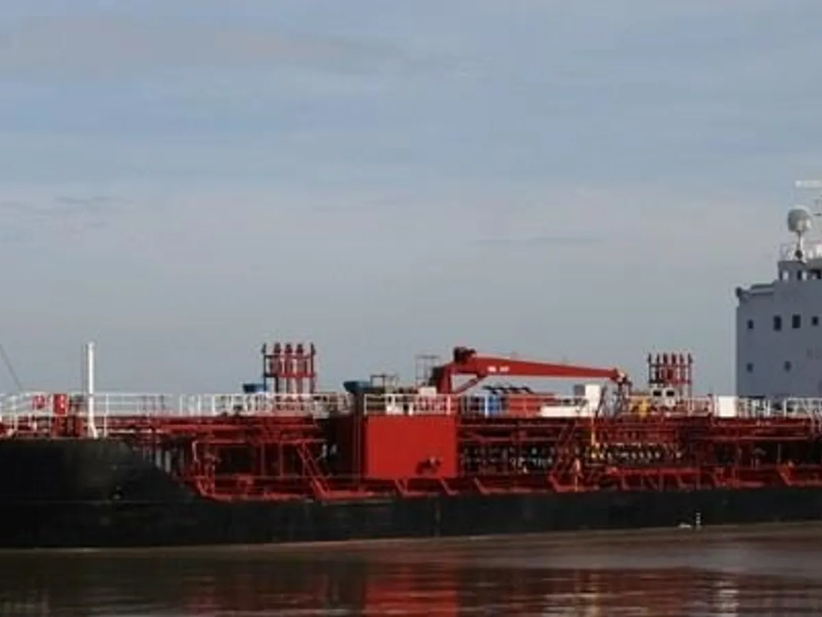 Navio-tanque de óleo/produtos químicos à venda