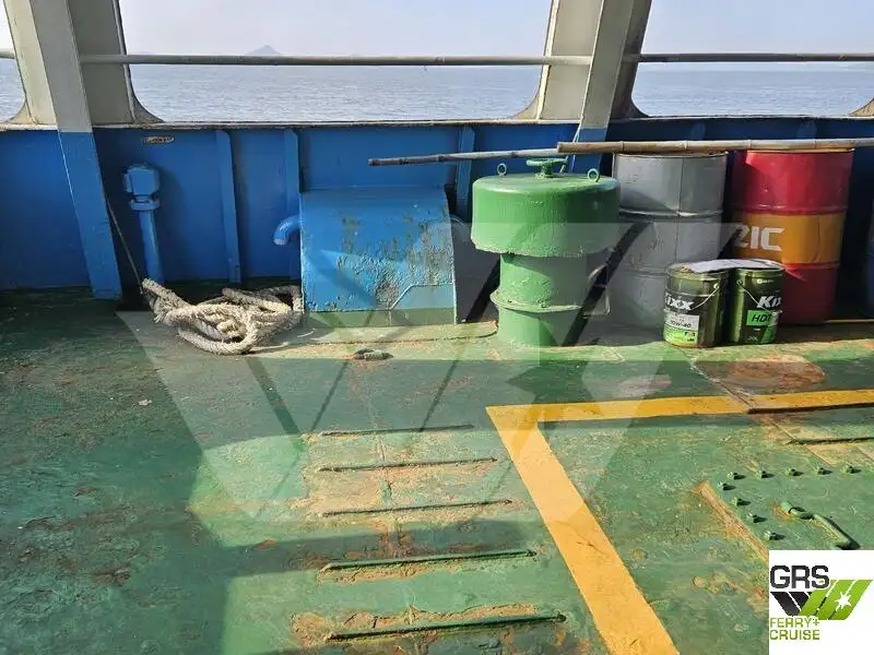 Balsa de desembarque, tanque à venda