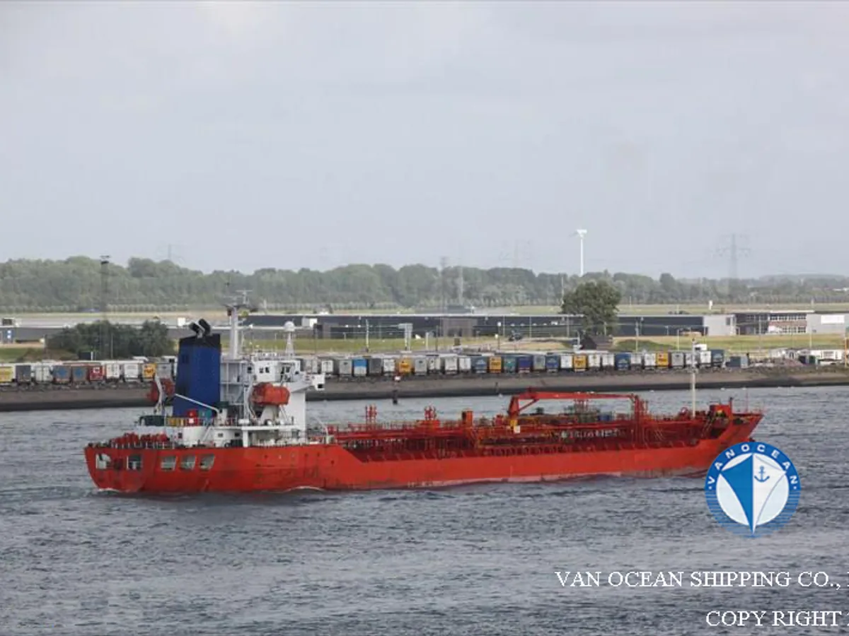 Navio-tanque de óleo/produtos químicos à venda