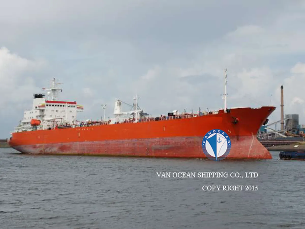 Navio-tanque de óleo/produtos químicos à venda