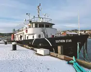 Navio de pesquisa à venda