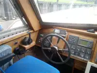 Navio de pesquisa à venda