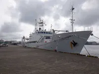 Navio de pesquisa à venda