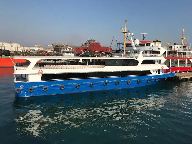 Navio de cruzeiro à venda