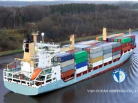 Navio frigorífico à venda