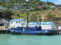 Rebocador à venda