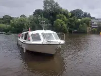Navio de passageiros à venda