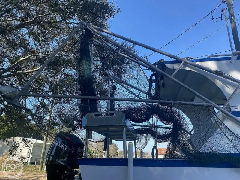 Navio de pesca de arrasto à venda