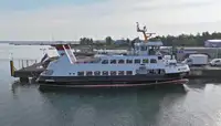 Navio de passageiros à venda