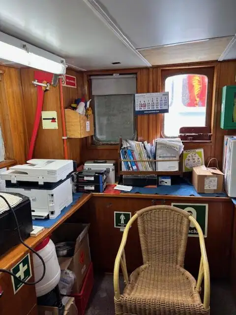 Barcos de trabalho à venda