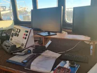 Navio de pesca de arrasto à venda