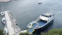 Balsa de desembarque, tanque à venda