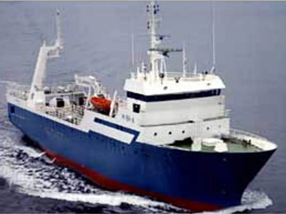Navio de pesca de arrasto à venda