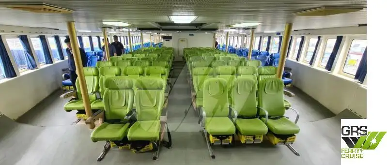 Navio de cruzeiro à venda