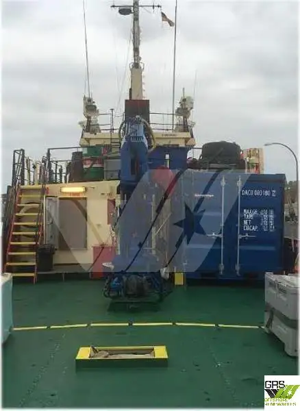 Navio de abastecimento à venda
