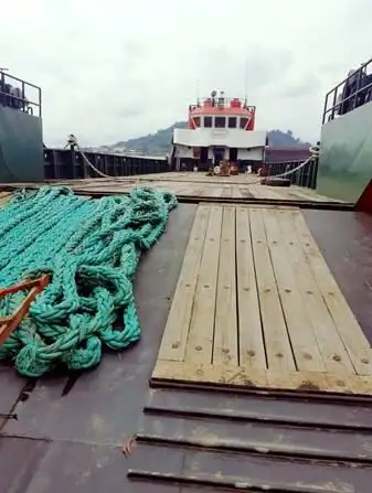 Balsa de desembarque, tanque à venda