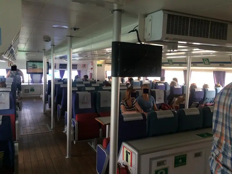 Navio de cruzeiro à venda