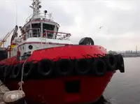 Rebocador à venda