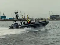 Bote inflável rígido à venda
