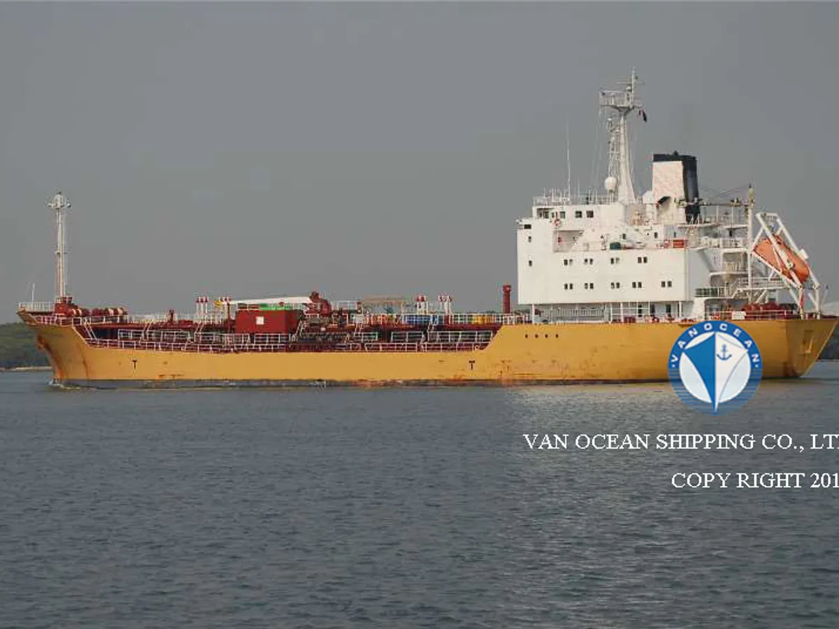 Navio-tanque de óleo/produtos químicos à venda
