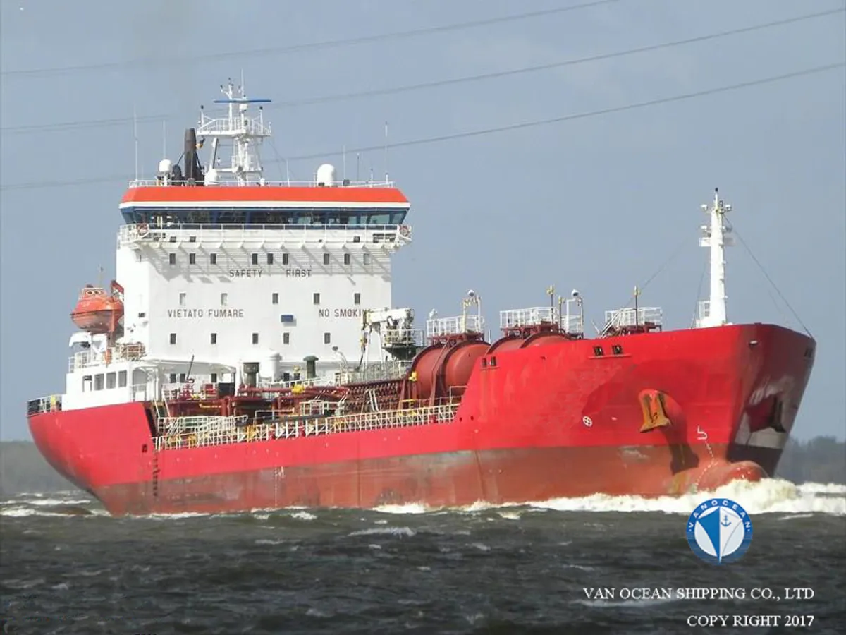 Navio-tanque de óleo/produtos químicos à venda