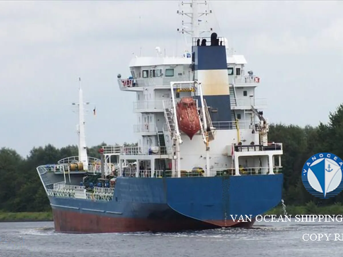 Navio-tanque de óleo/produtos químicos à venda