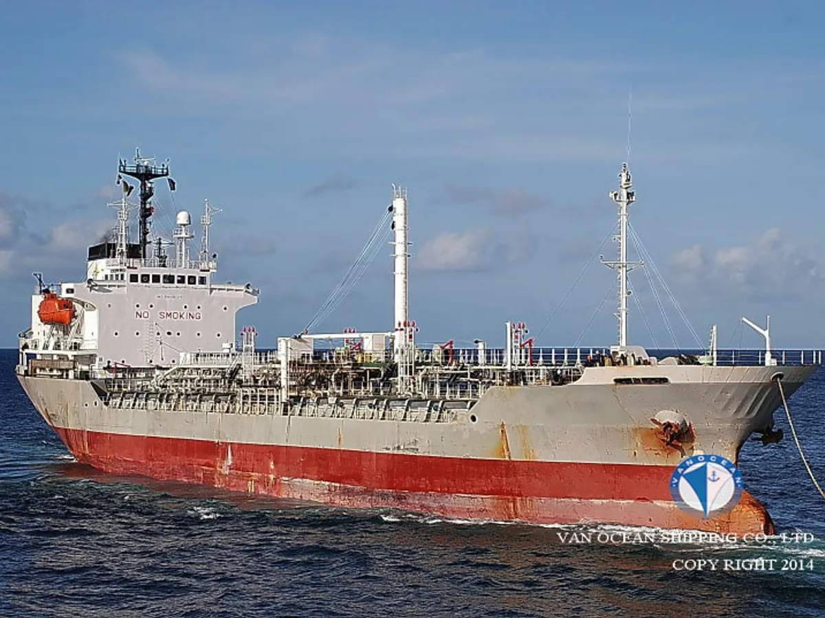 Navio-tanque de óleo/produtos químicos à venda