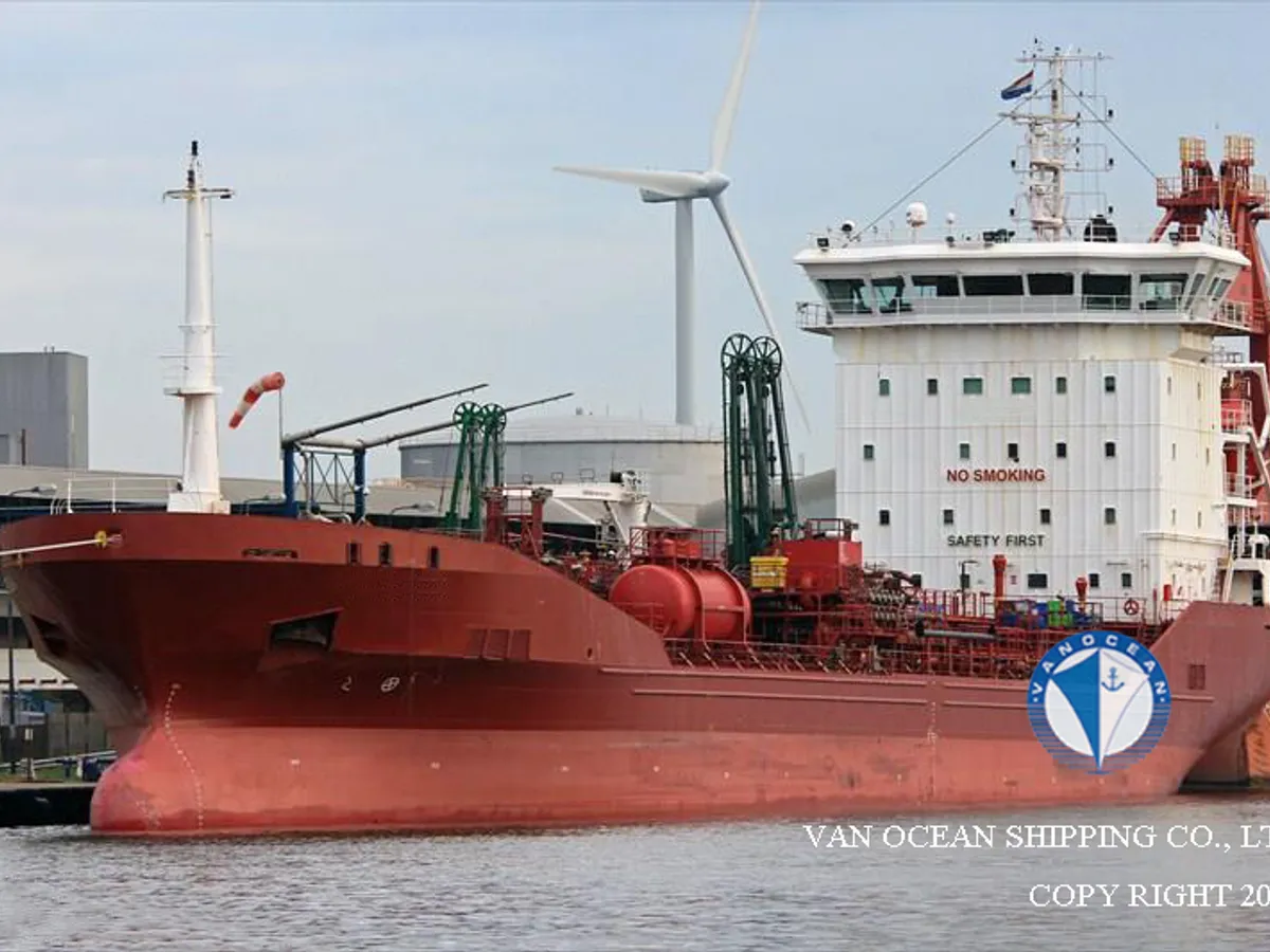 Navio-tanque de óleo/produtos químicos à venda