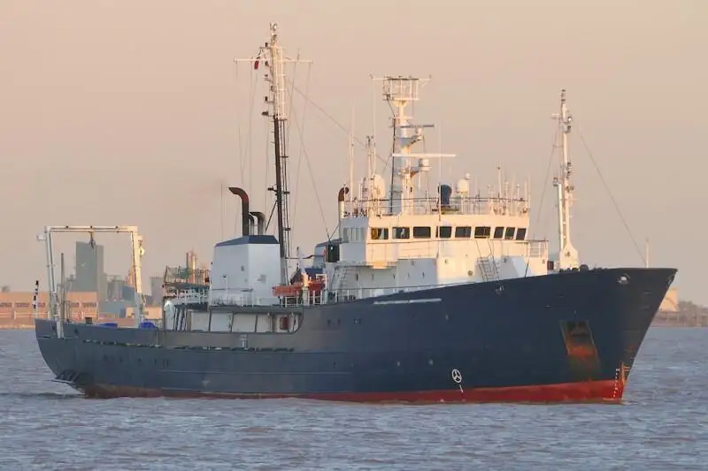 Navio de patrulha à venda